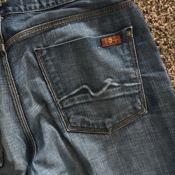 7 For All Mankind 38 x 32 Medium Wash Standard Jeans - Picture 10 of 13